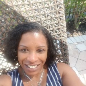 Meet your Posher, Chareese